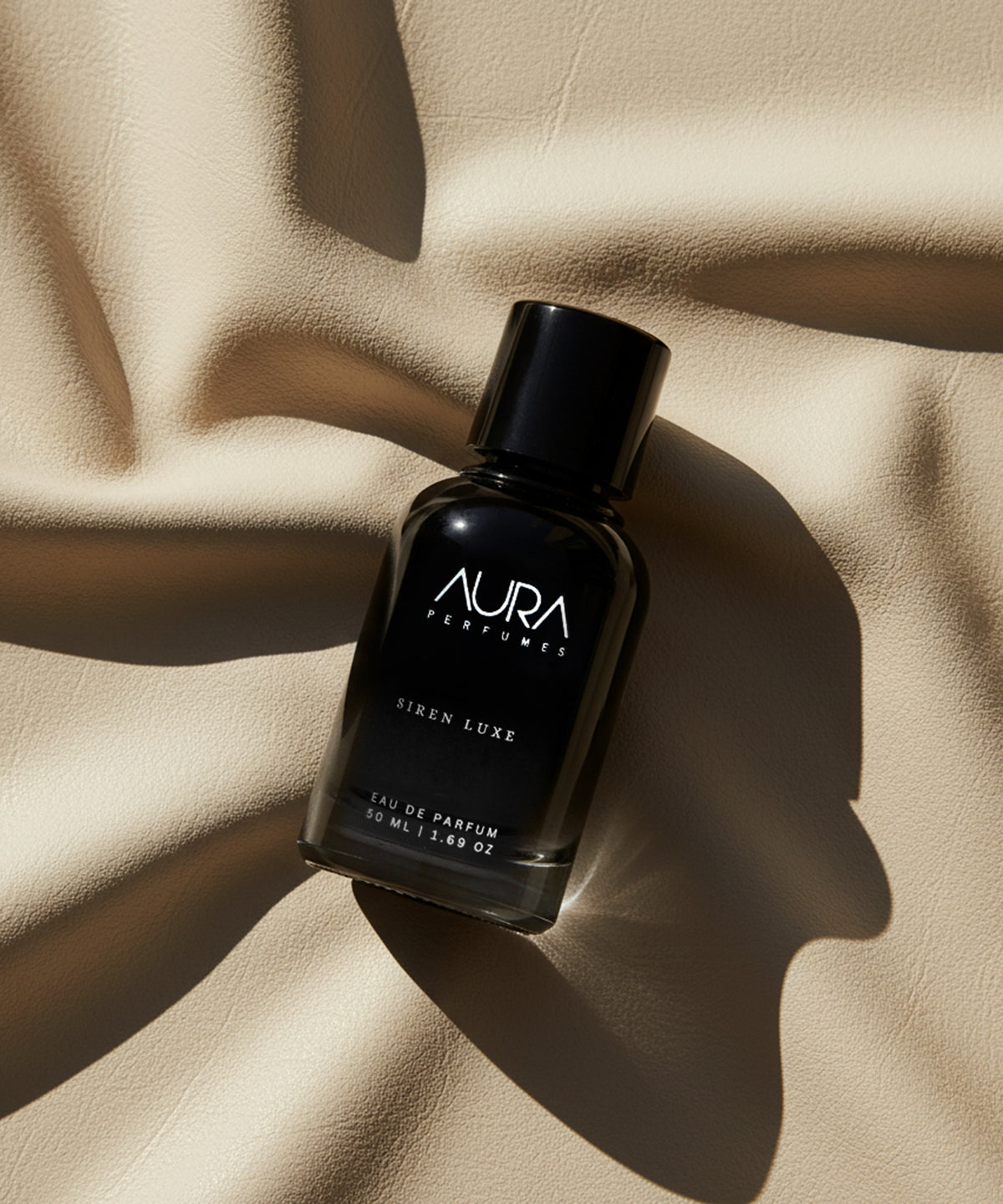 Siren Luxe – The Dual Flame lifestyle image 2